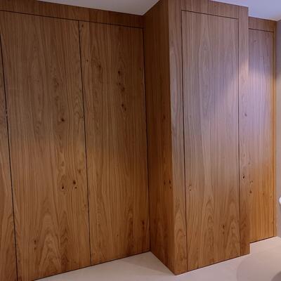 schrank-badezimmer.jpg